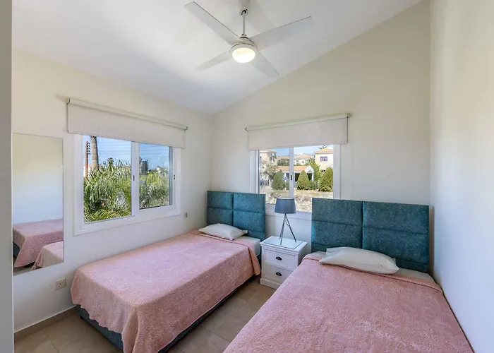 Amelia Bay * Пейя