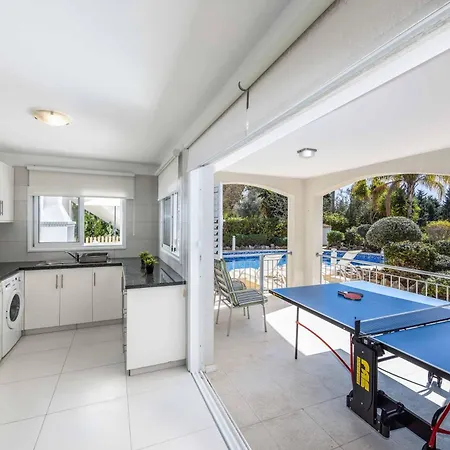 Villa Amelia Bay Peyia