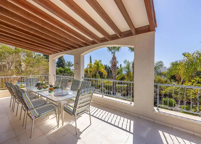 Vila Amelia Bay Pegeia