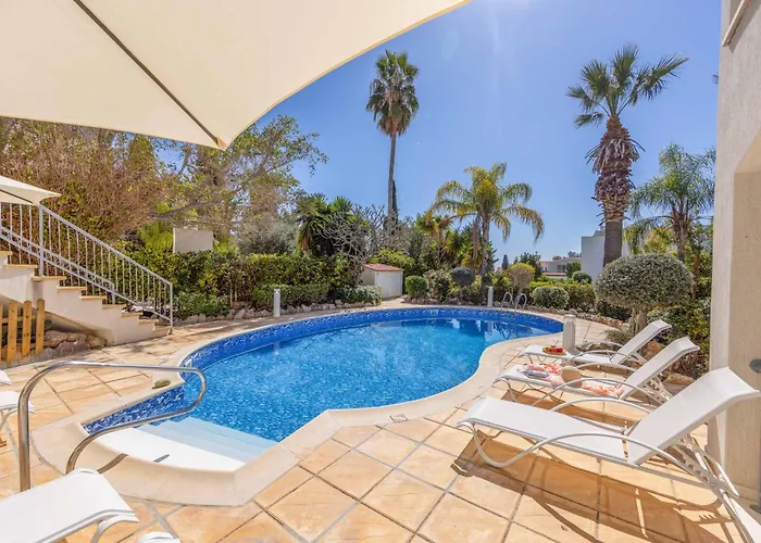 Amelia Bay فيلة *